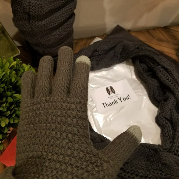 NWT Warm Knitted Scarf, Beanie Hat, and Glove Set - Picture 4 of 7